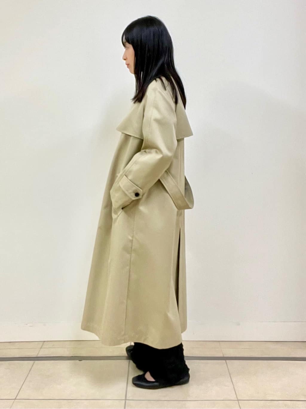 arisaさんの「DRESSTERIOR｜【ウォッシャブル/美シルエット】ライトトレンチコート」を使ったコーディネート