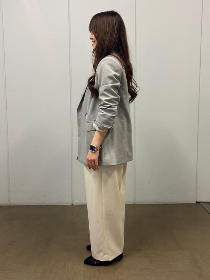 まいさんの「UNTITLED｜◆ベルト付き2タックパンツ」を使ったコーディネート