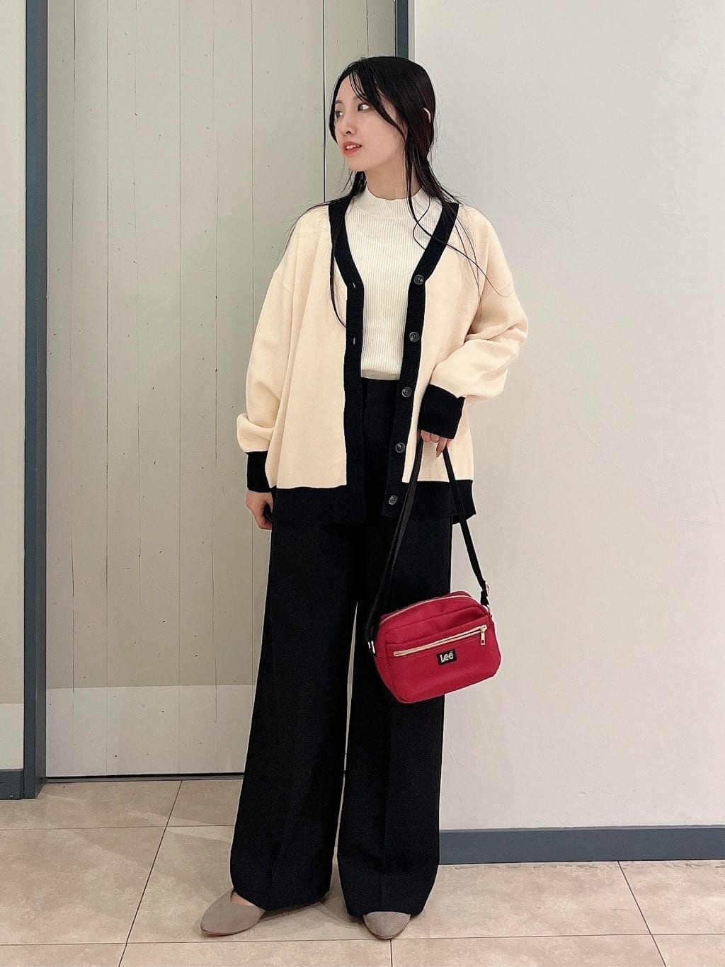 ayanoさんの「grove｜【Lee別注】スクエアショルダー」を使ったコーディネート
