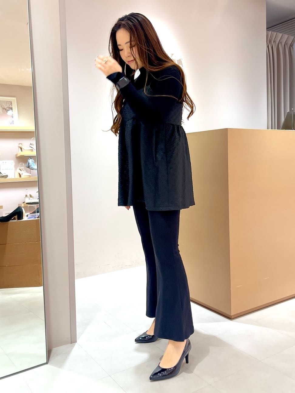aya.oさんの「ESPERANZA｜12時間パンプスEveryDayPlane「約7.5cmヒール」」を使ったコーディネート
