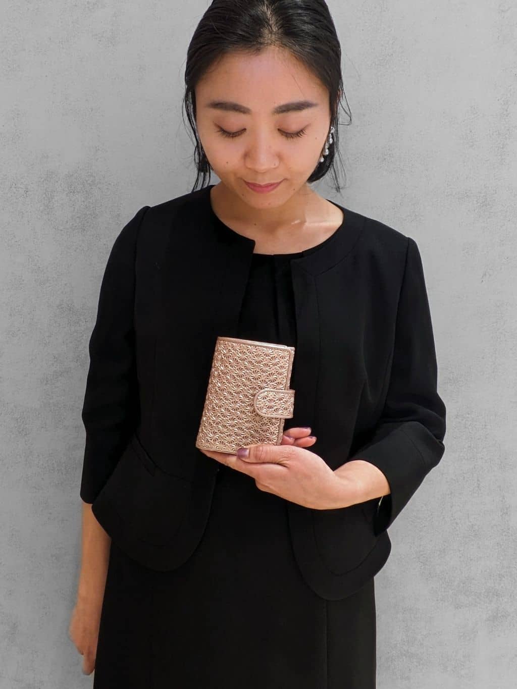 MTさんの「HIROKO HAYASHI｜GIRASOLE（ジラソーレ）二つ折り財布」を使ったコーディネート