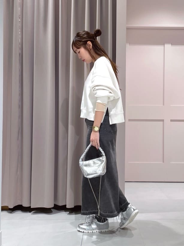 maiさんの「ESPERANZA｜サテンリボン2WAYスニーカー」を使ったコーディネート