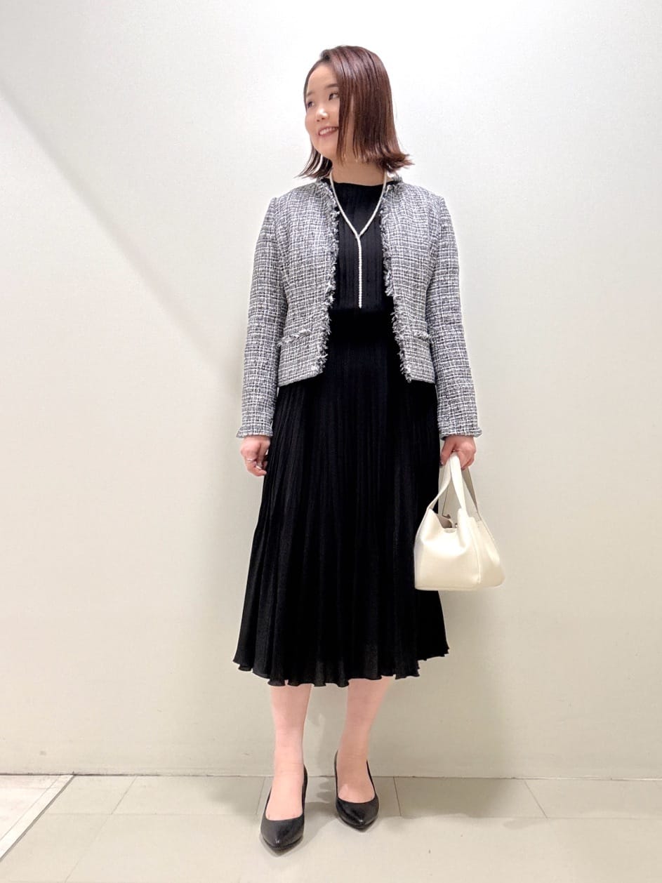 YUIさんの「UNTITLED｜【セレモニー】パール調フリークリップネックレス」を使ったコーディネート