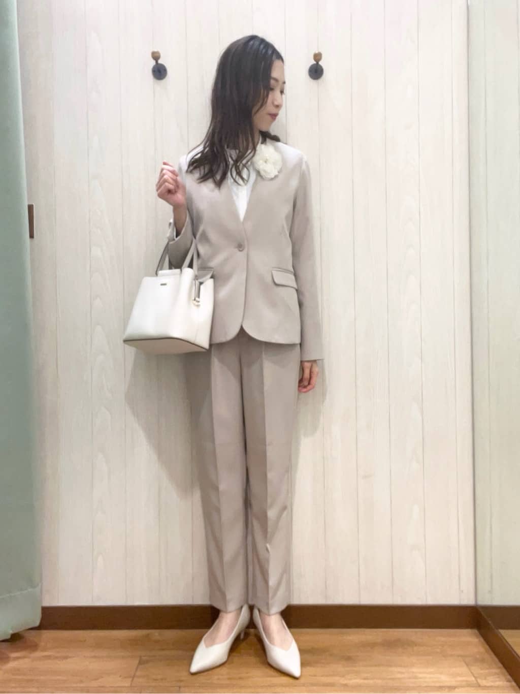 カンチャンさんの「SHOO･LA･RUE｜◆【S-LL/セットアップ可/通勤/セレモニー】ノーカラージャケット」を使ったコーディネート