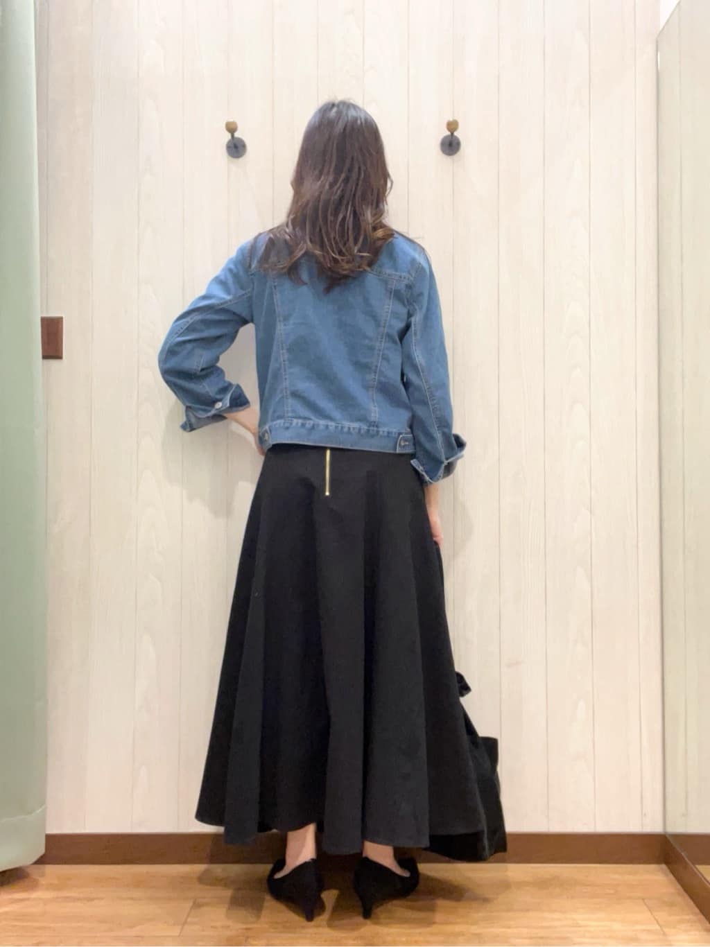 カンチャンさんの「SHOO･LA･RUE｜◆シャイニー巾着トートバッグ」を使ったコーディネート