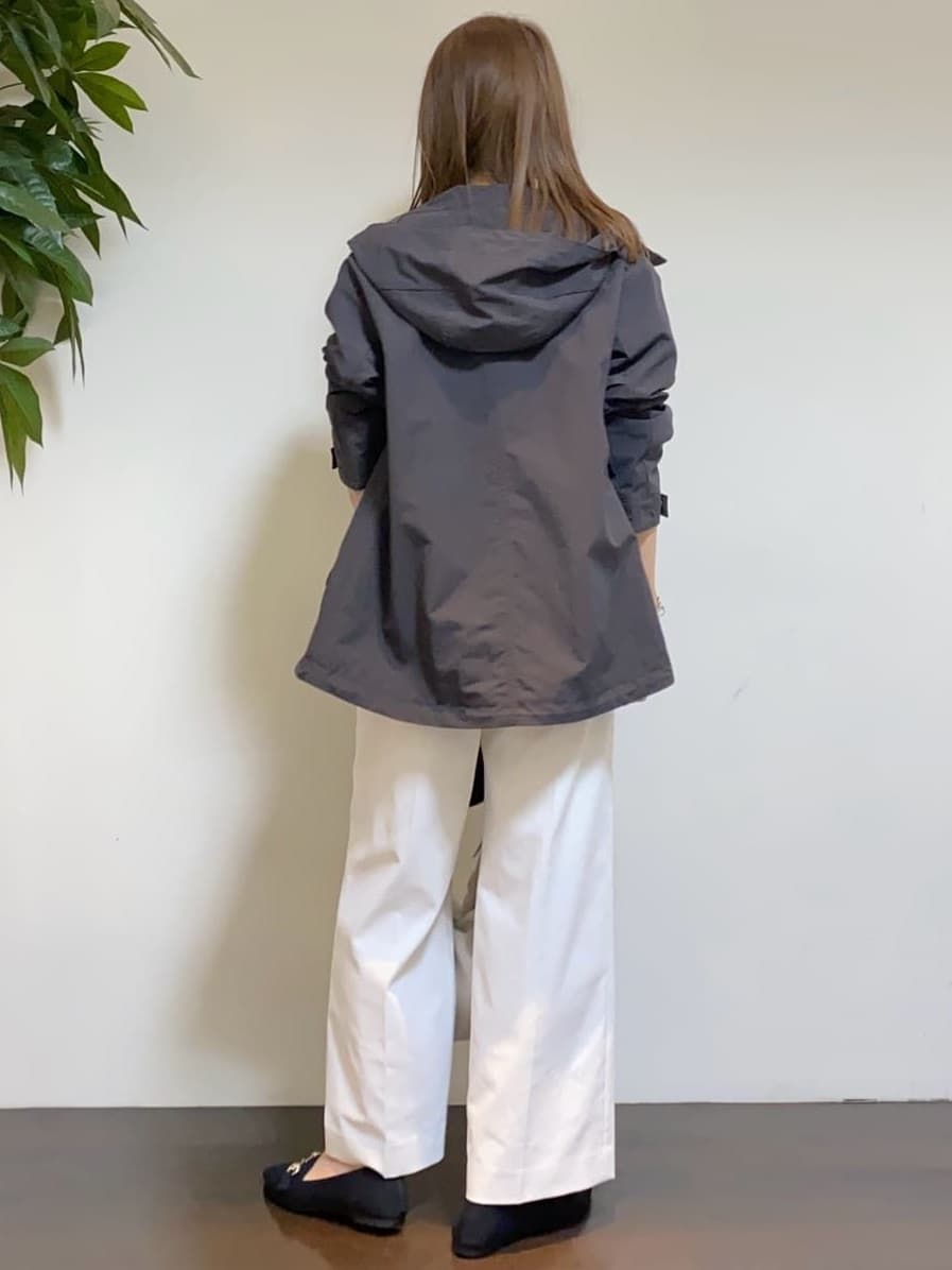 tomoさんの「UNTITLED｜◆【清涼感/洗濯機洗い可】オックス クロップドワイドパンツ」を使ったコーディネート