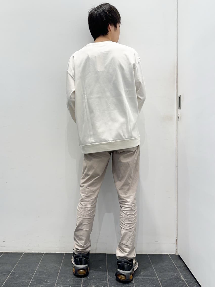 ちびちゃんさんの「THE SHOP TK｜【オールシーズン穿ける！】7DAYSストレッチへリンボンパンツ　ON&hArr;OFF兼用」を使ったコーディネート