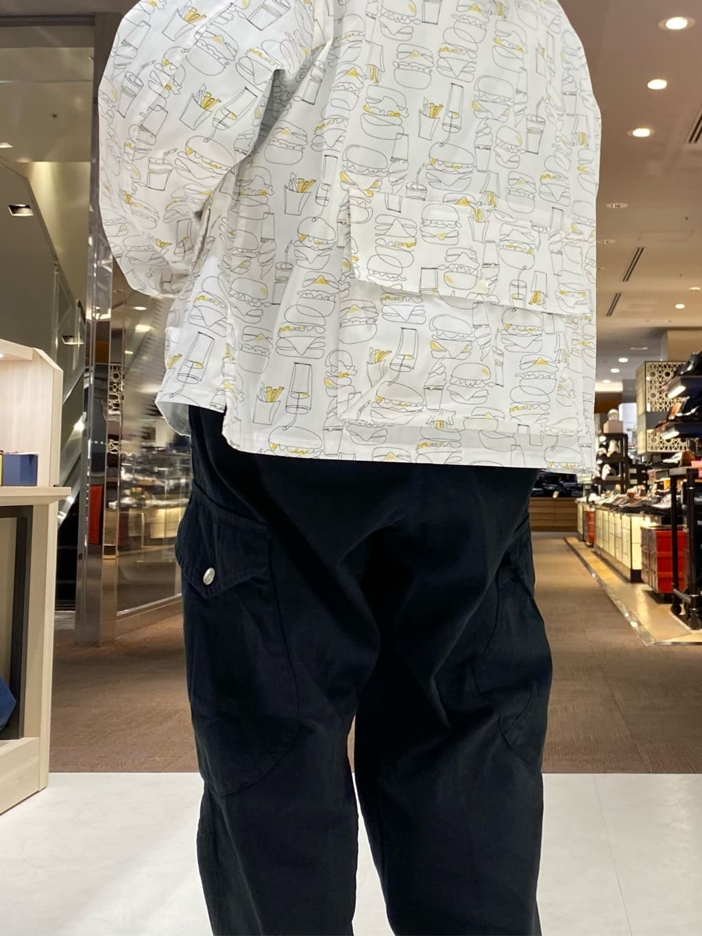 RICOさんの「TAKEO KIKUCHI｜【抗菌防臭／5サイズ展開】ハイゲージポンチ Tシャツ」を使ったコーディネート