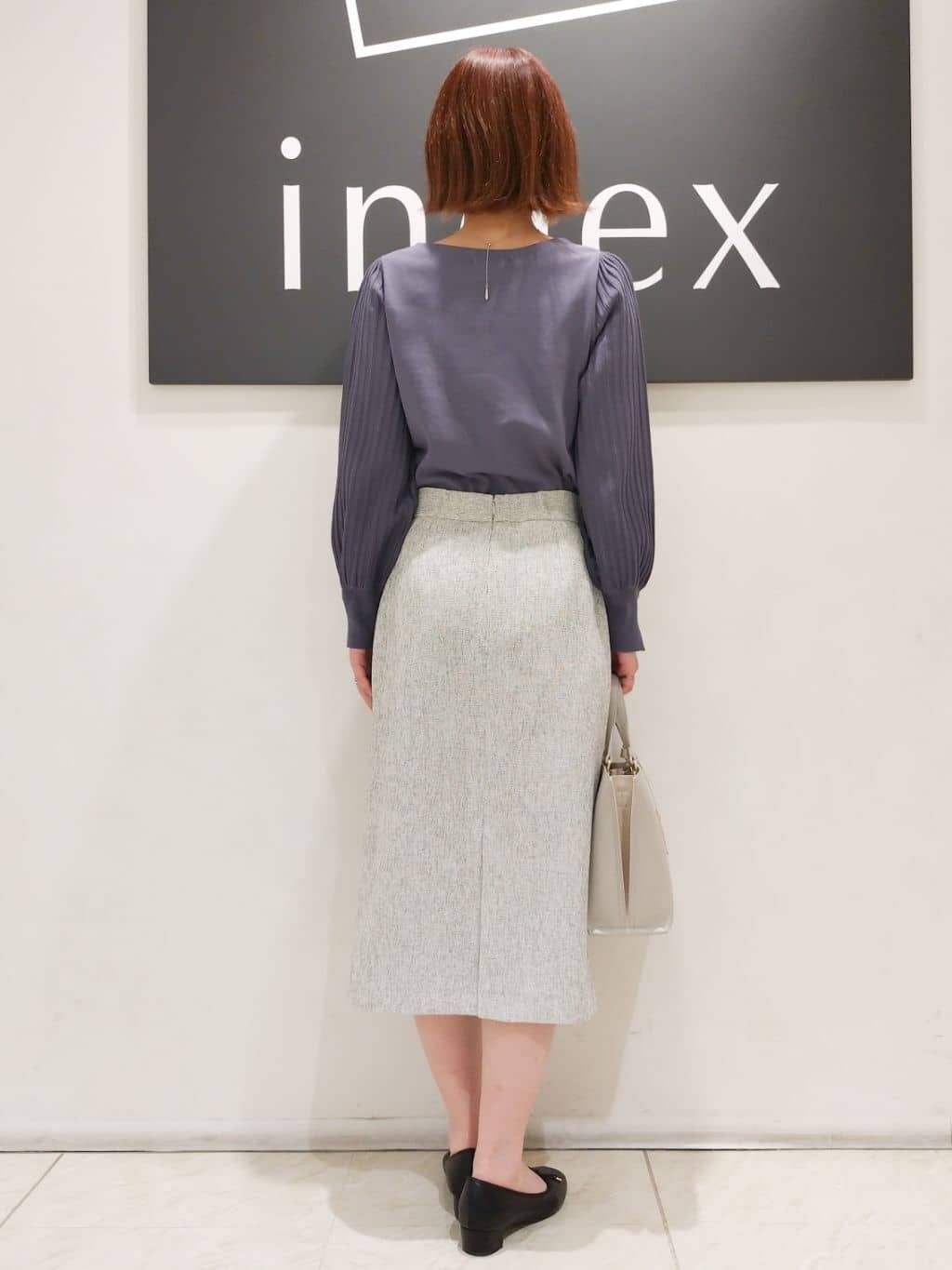 n.さんの「index｜◆【2WAY】バイカラー3層ミドルトートバッグ」を使ったコーディネート