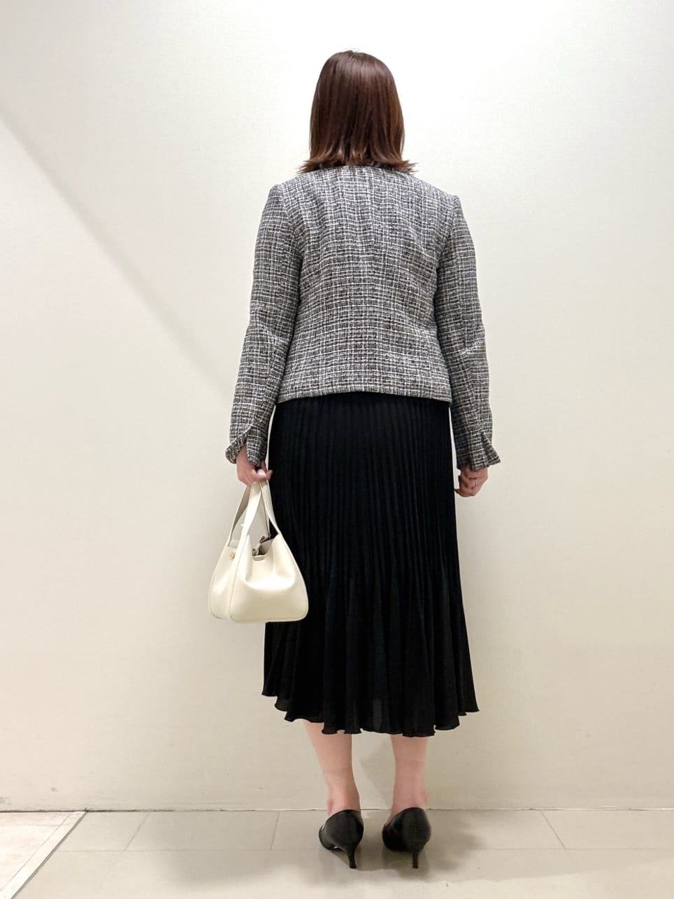YUIさんの「UNTITLED｜【セレモニー】パール調フリークリップネックレス」を使ったコーディネート