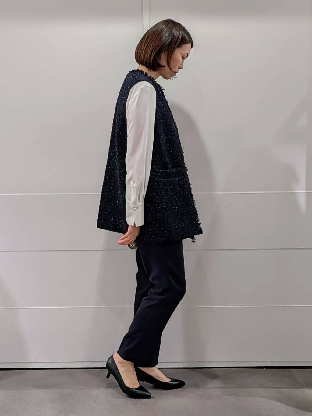 ひろみさんの「UNTITLED｜◆【通勤スーツ】タックテーパードパンツ」を使ったコーディネート