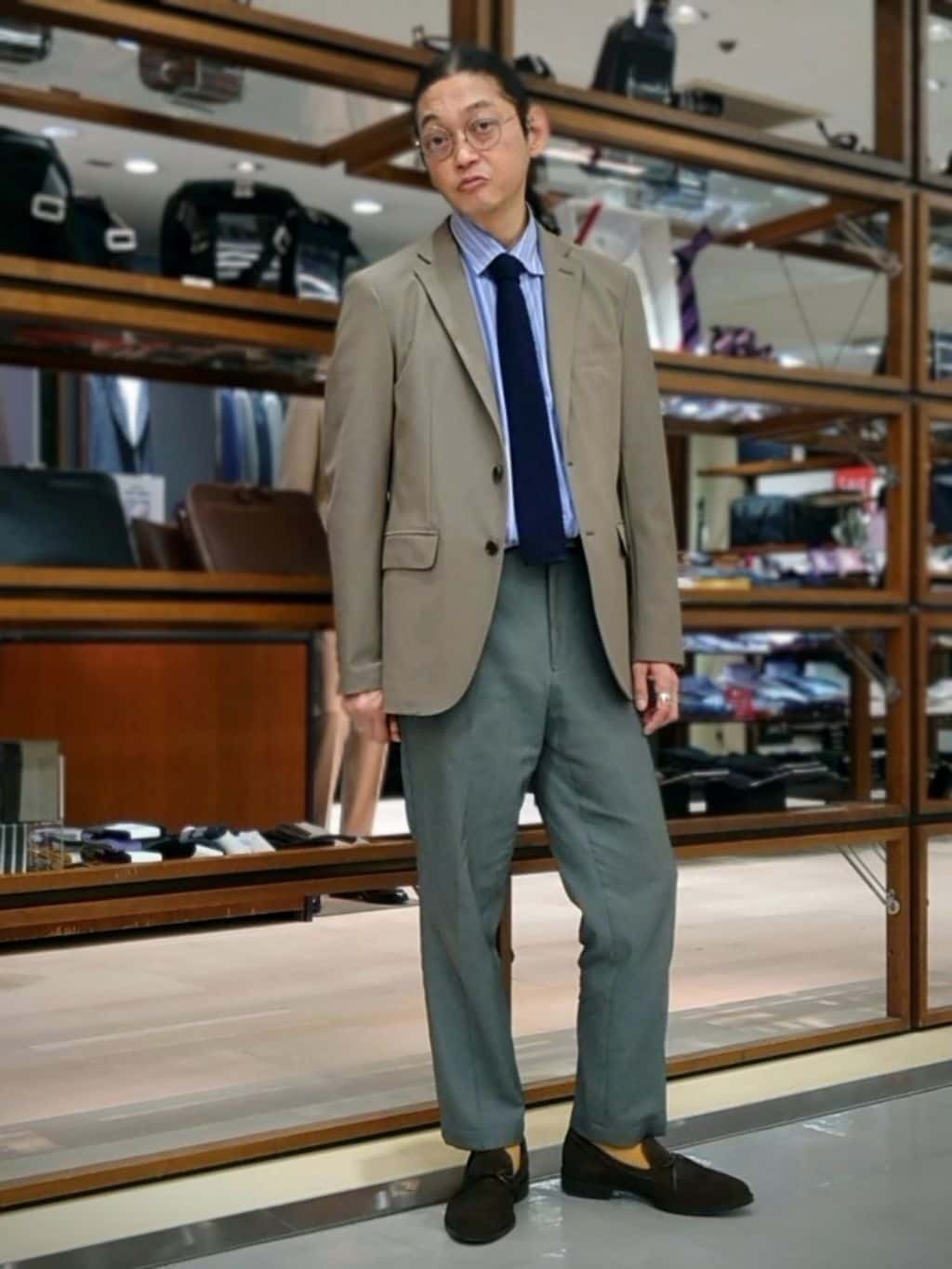 かしげるさんの「TAKEO KIKUCHI｜【360&deg;ストレッチ／セットアップ対応】None Of Stress ジャケット」を使ったコーディネート