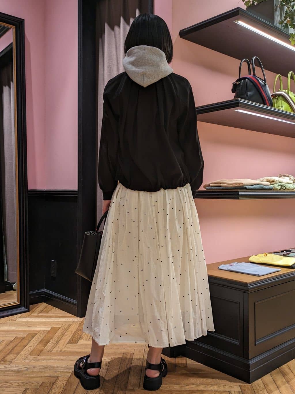 saoriさんの「DRESSTERIOR｜デキシー吊裏毛ジップアップパーカ」を使ったコーディネート
