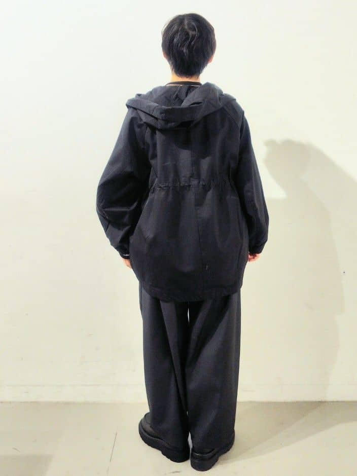 kodamaさんの「THE SHOP TK｜◆【撥水】ウエストドロストマウンテンパーカ」を使ったコーディネート