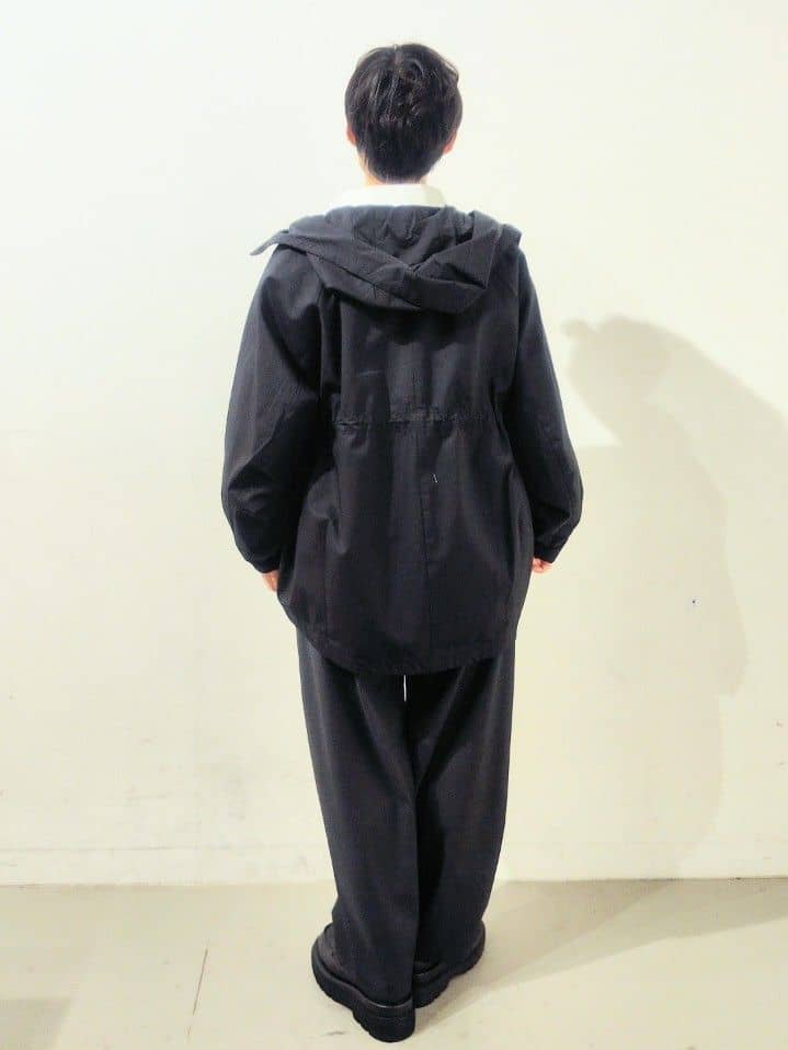 kodamaさんの「THE SHOP TK｜◆【撥水】ウエストドロストマウンテンパーカ」を使ったコーディネート