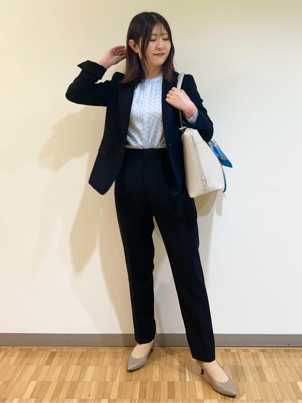 フナキさんの「UNTITLED｜【日本製・本革】Comfit Dresser Pumps（コンフィットドレッサーパンプス）」を使ったコーディネート