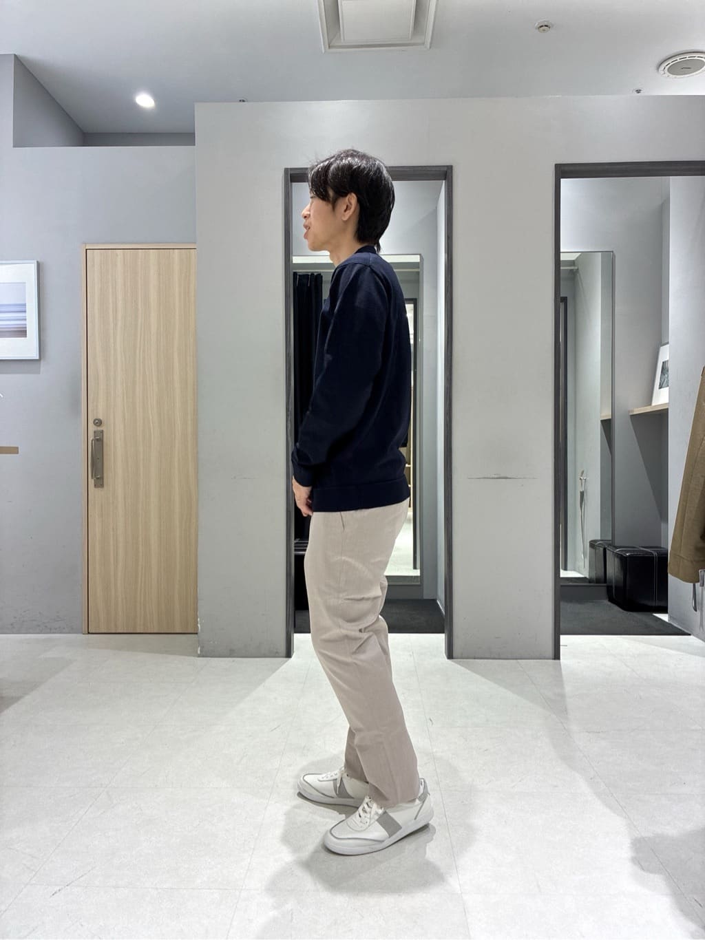 わいずみさんの「TAKEO KIKUCHI｜【全7サイズ&times;8色展開！】トップマルチヘリンボン パンツ」を使ったコーディネート