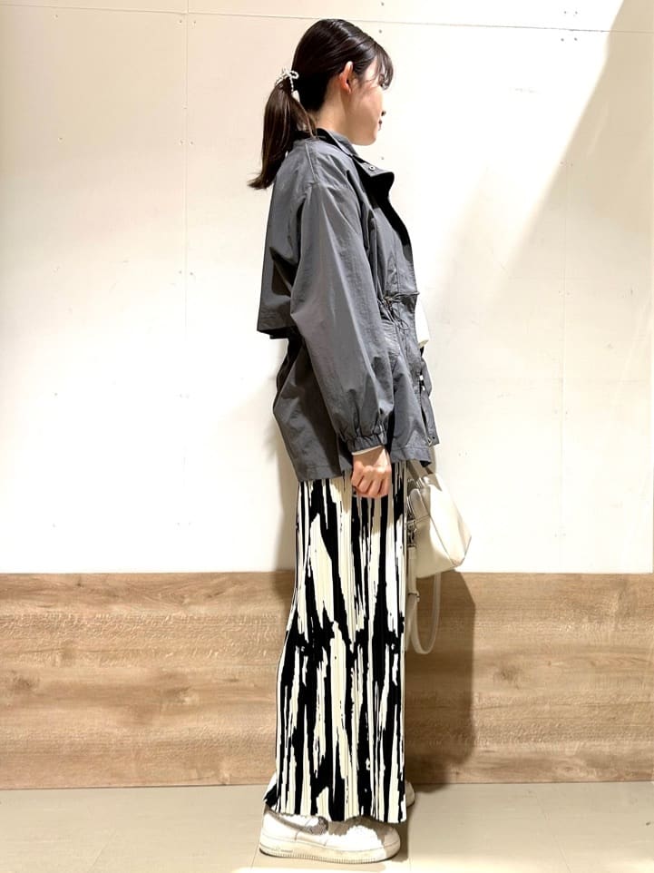 花さんの「SHOO･LA･RUE｜◆2WAYボックスショルダーバッグ」を使ったコーディネート