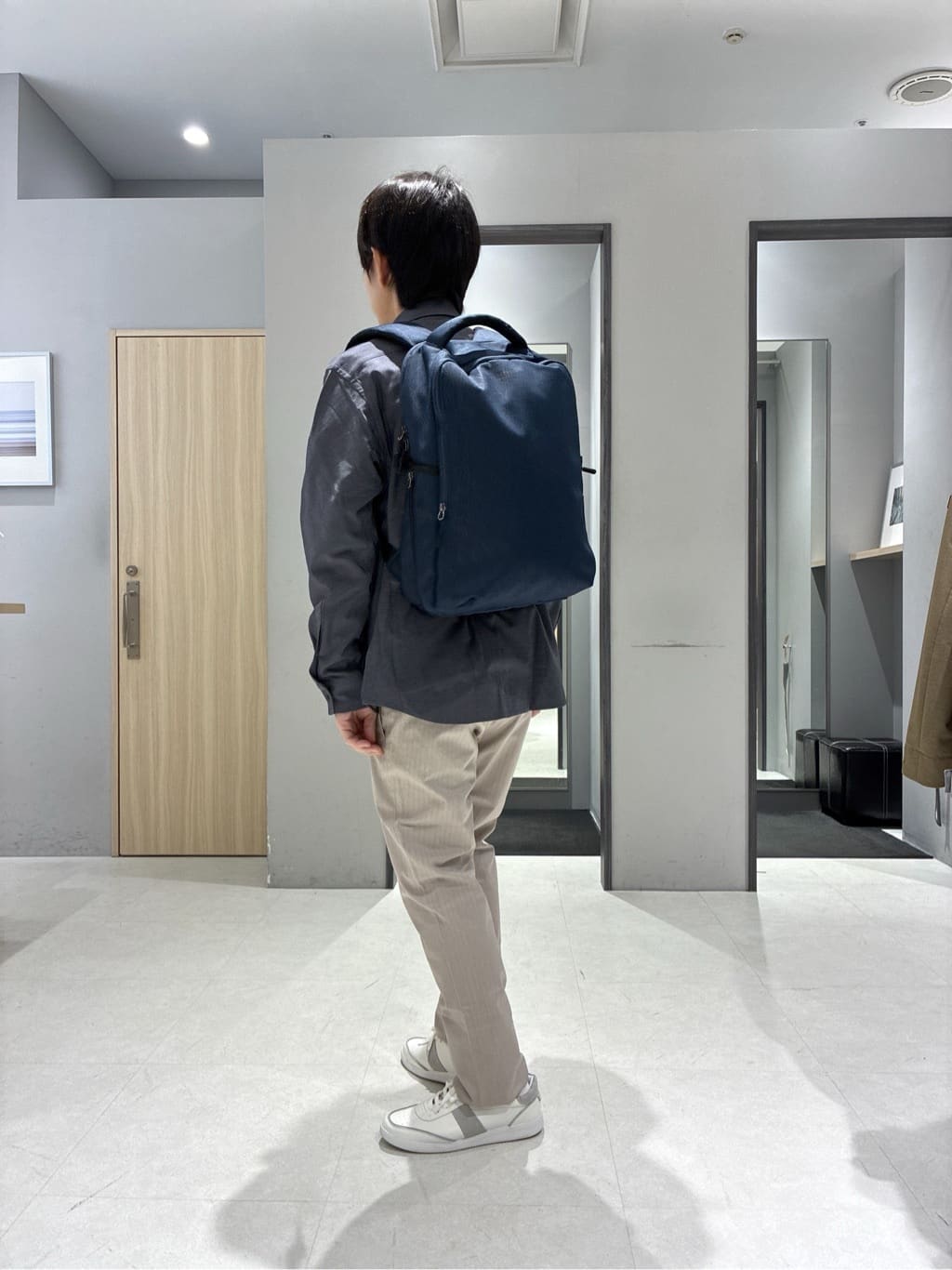 わいずみさんの「TAKEO KIKUCHI｜【全7サイズ&times;8色展開！】トップマルチヘリンボン パンツ」を使ったコーディネート
