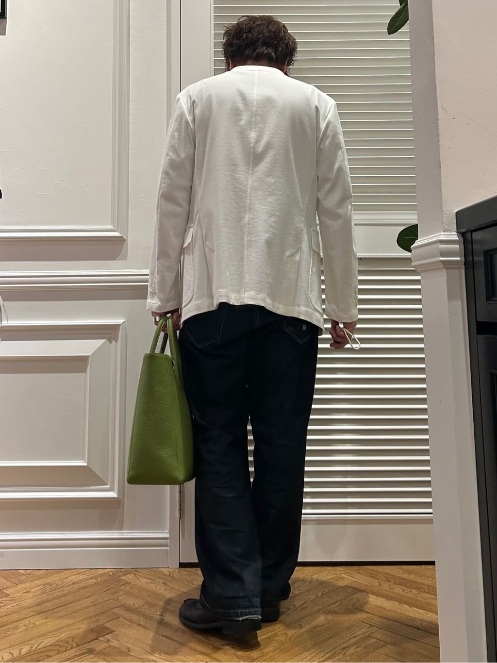 須田　慎二郎さんの「DRESSTERIOR｜【撥水加工/Safari5月号掲載】ローファー」を使ったコーディネート