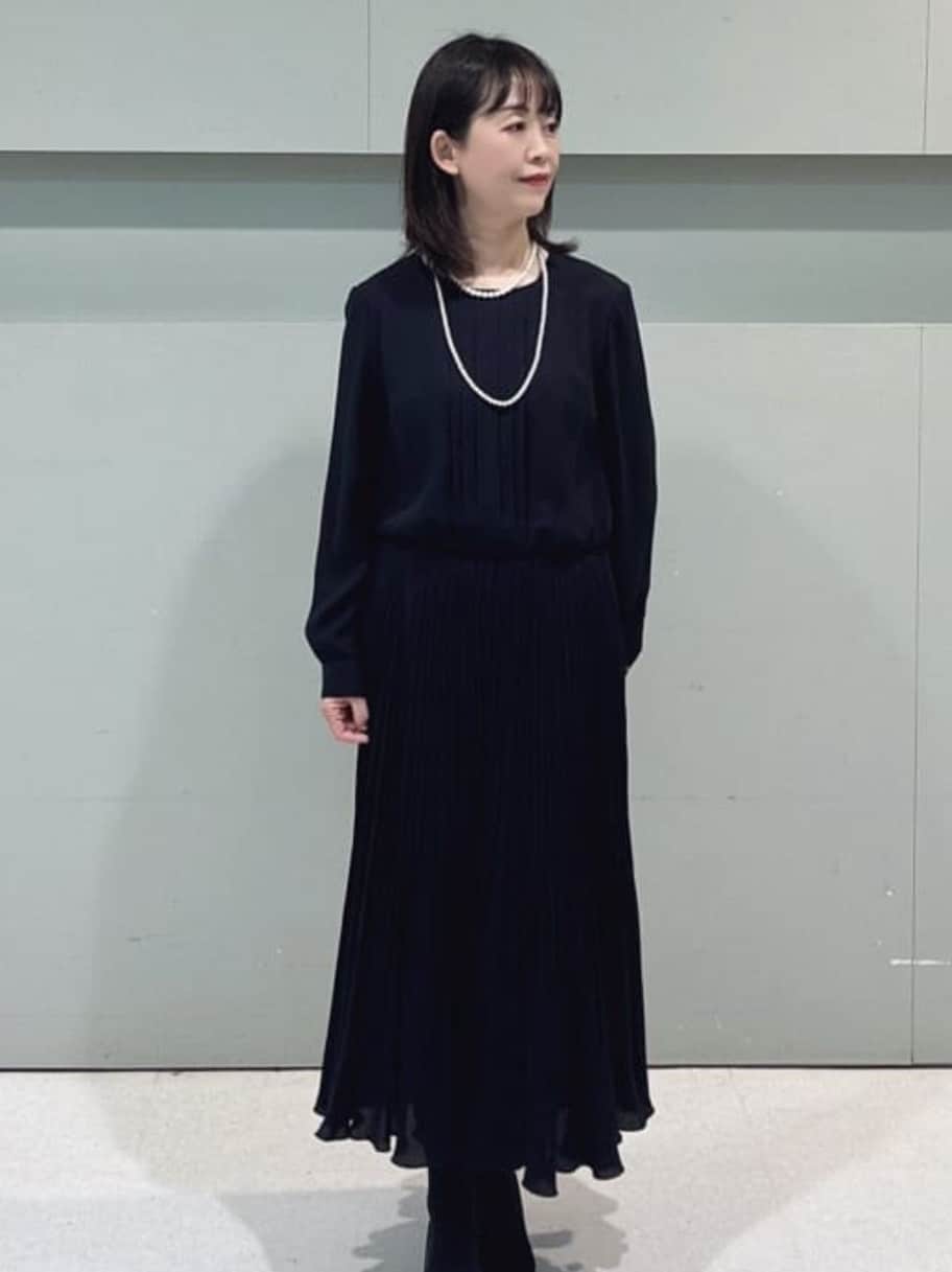 makiさんの「UNTITLED｜【セレモニー】パール調フリークリップネックレス」を使ったコーディネート