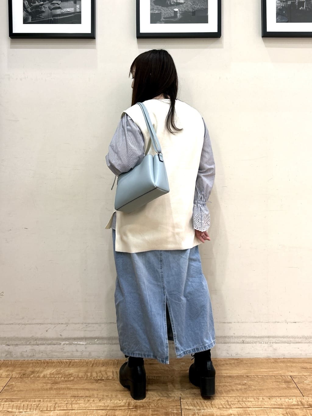 kanaさんの「SHOO･LA･RUE｜◆【S-LL/洗える】年中穿ける デニム ナロースカート」を使ったコーディネート