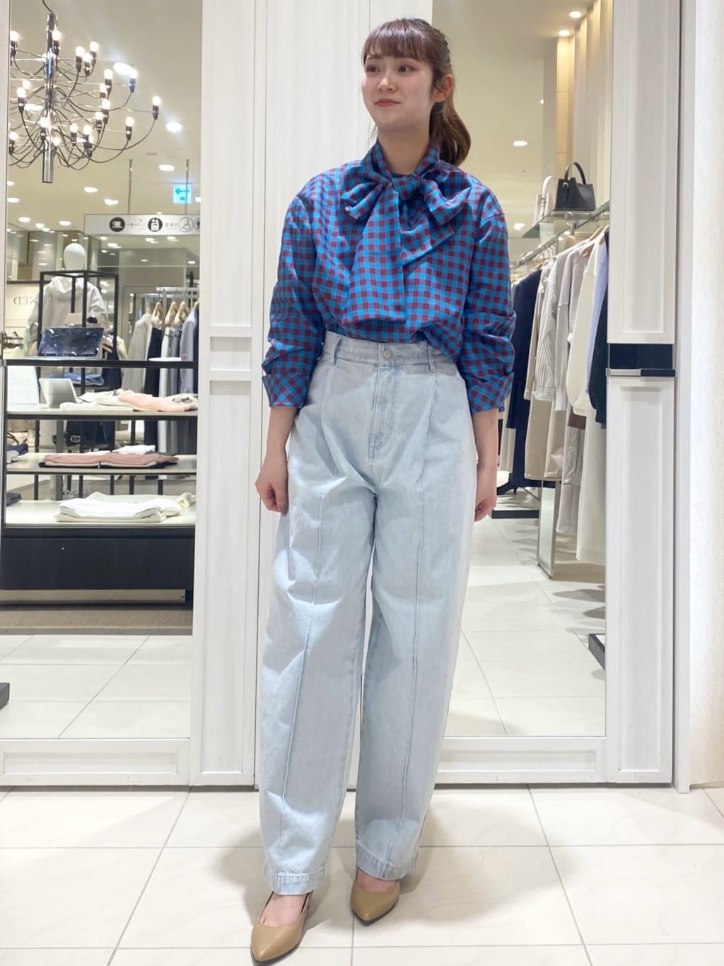 miさんの「UNTITLED｜◆【セットアップ可能】ギンガムチェック ブラウス」を使ったコーディネート