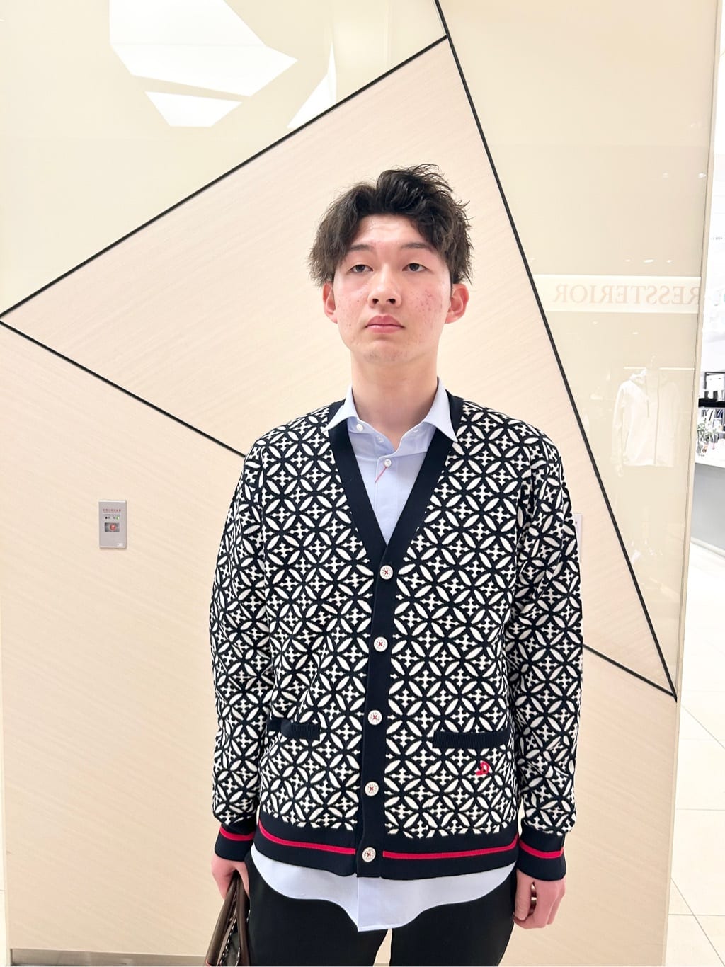 千葉亮太さんの「DRESSTERIOR｜◆46Gジャージー リラックスシャツ」を使ったコーディネート