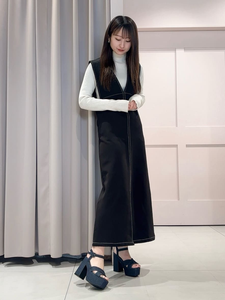 RINAさんの「ESPERANZA｜ラク盛り厚底サンダルⅢ」を使ったコーディネート