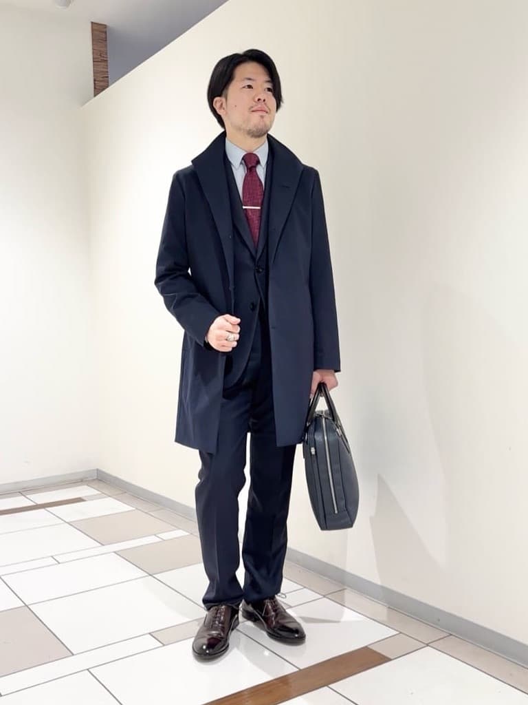 及川さんの「TAKEO KIKUCHI｜【Made in JAPAN】矢絣（やがすり）シルクネクタイ」を使ったコーディネート