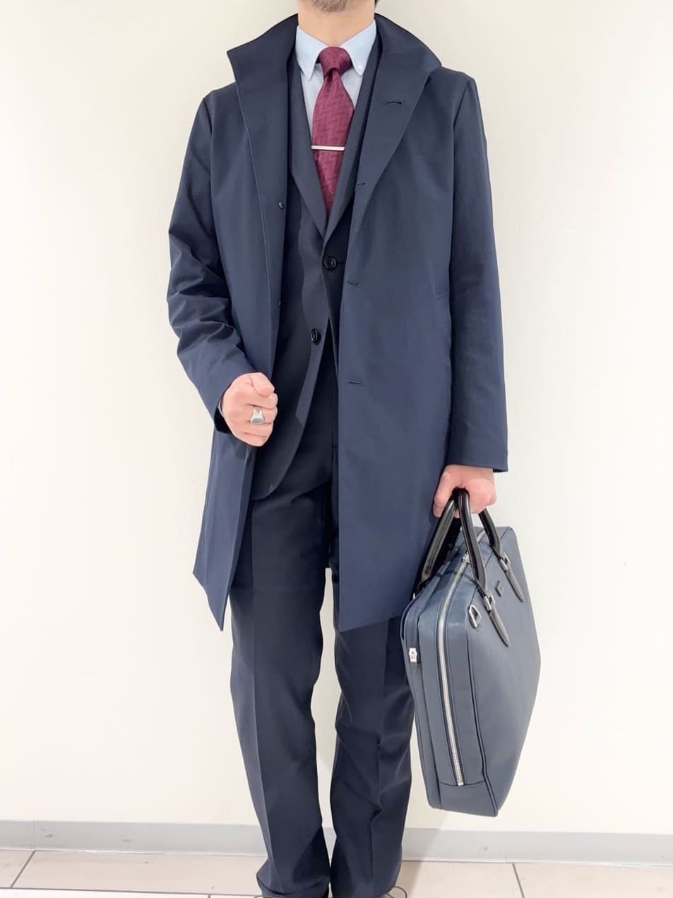 及川さんの「TAKEO KIKUCHI｜【Made in JAPAN】矢絣（やがすり）シルクネクタイ」を使ったコーディネート