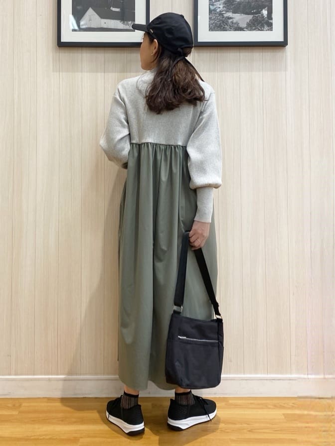 natsuさんの「SHOO･LA･RUE｜◆洗えるサッと履けるニットスニーカー」を使ったコーディネート