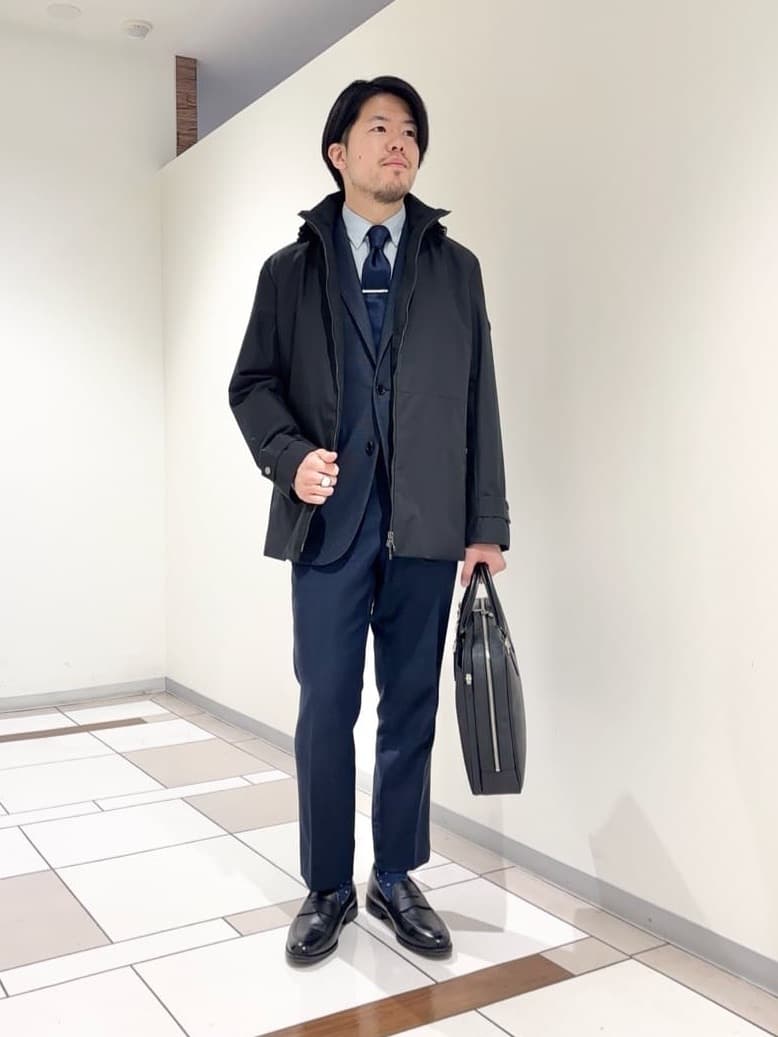 及川さんの「TAKEO KIKUCHI｜【360&deg;ストレッチ／セットアップ対応】None Of Stress ジャケット」を使ったコーディネート
