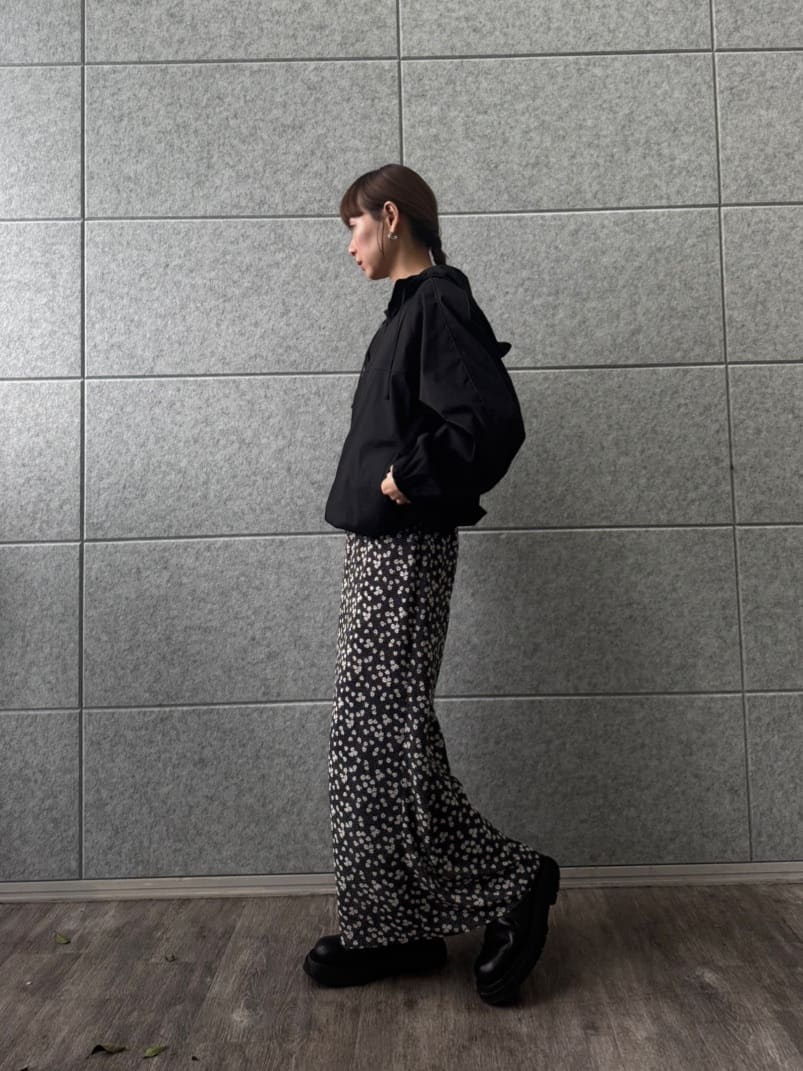 designer yukaさんの「CODE A｜petit flower skirt」を使ったコーディネート