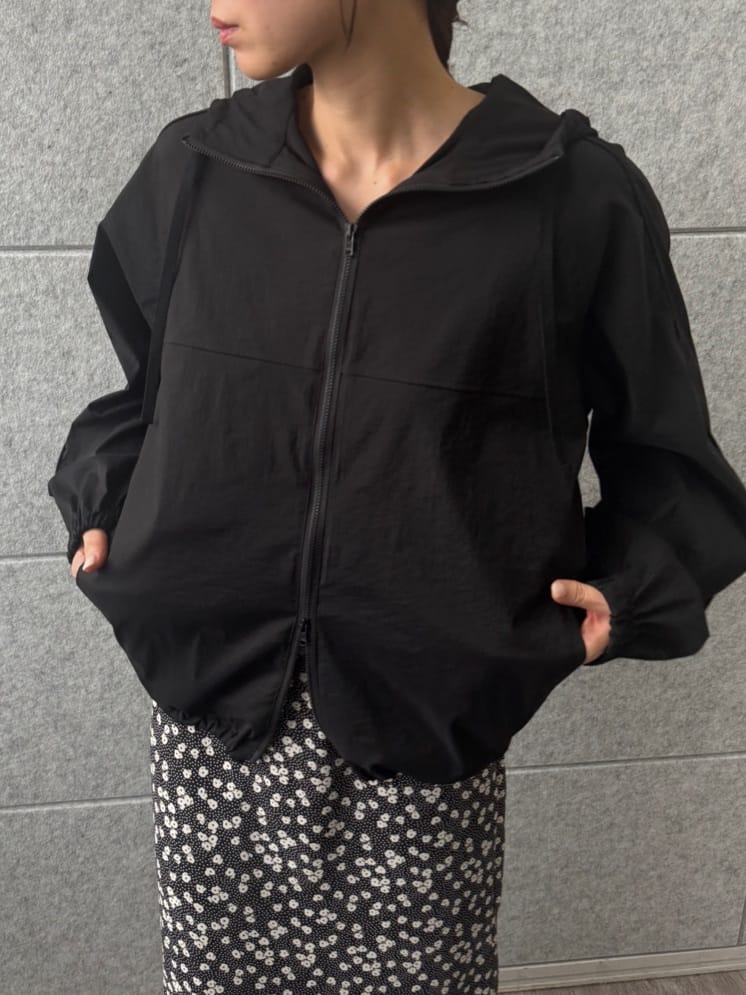 designer yukaさんの「CODE A｜petit flower skirt」を使ったコーディネート