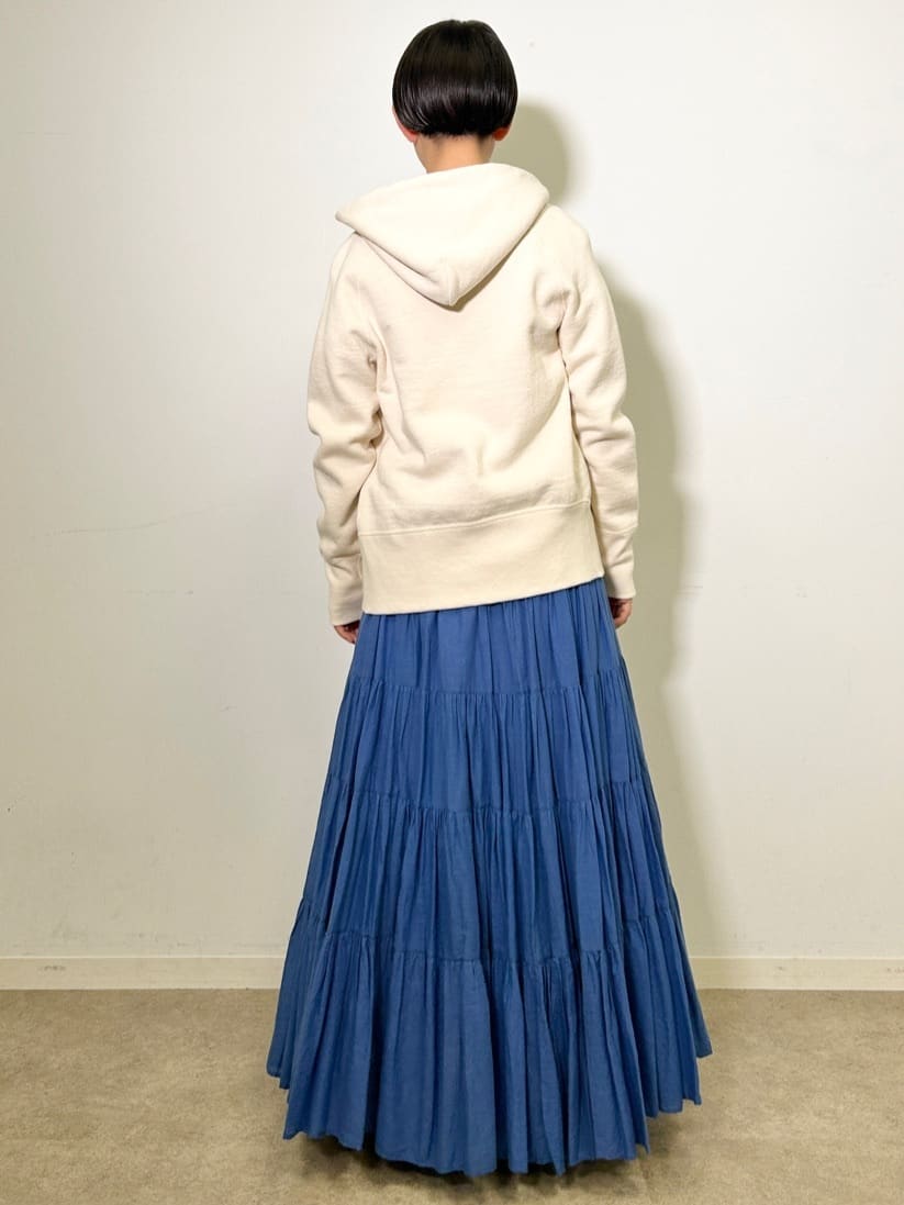 OCHIAIさんの「DRESSTERIOR｜デキシー吊裏毛ジップアップパーカ」を使ったコーディネート