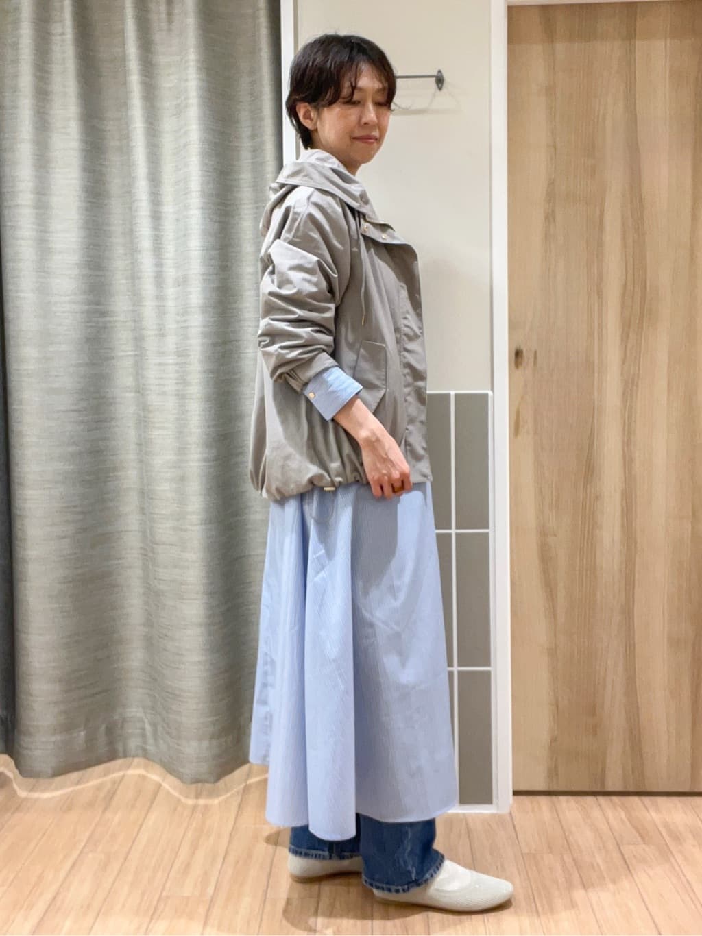 ヨッコさんの「grove｜【Lee&times;grove別注】STRAIGHT DENIM PANTS」を使ったコーディネート