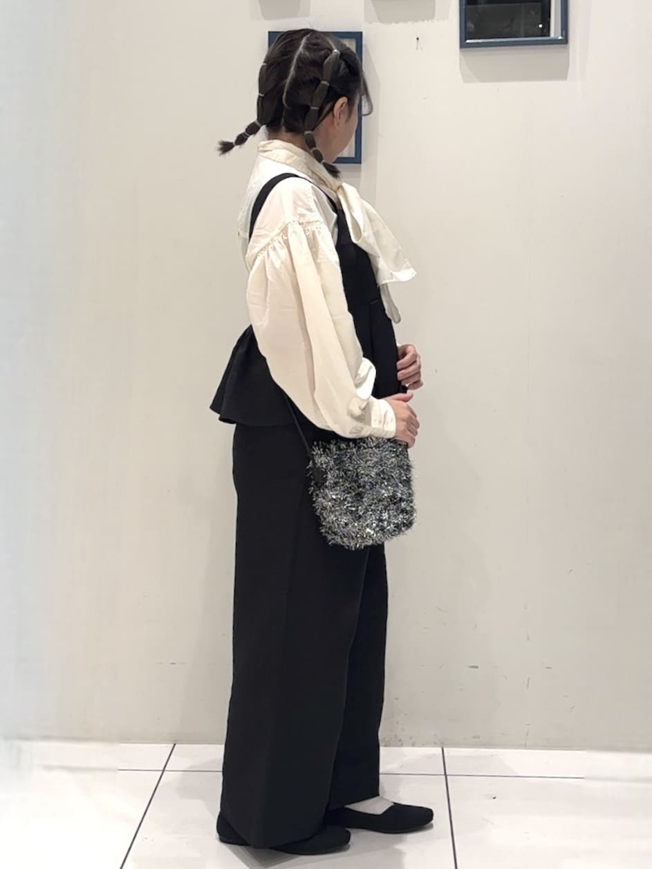  𝐦𝐢𝐨 さんの「grove｜」を使ったコーディネート