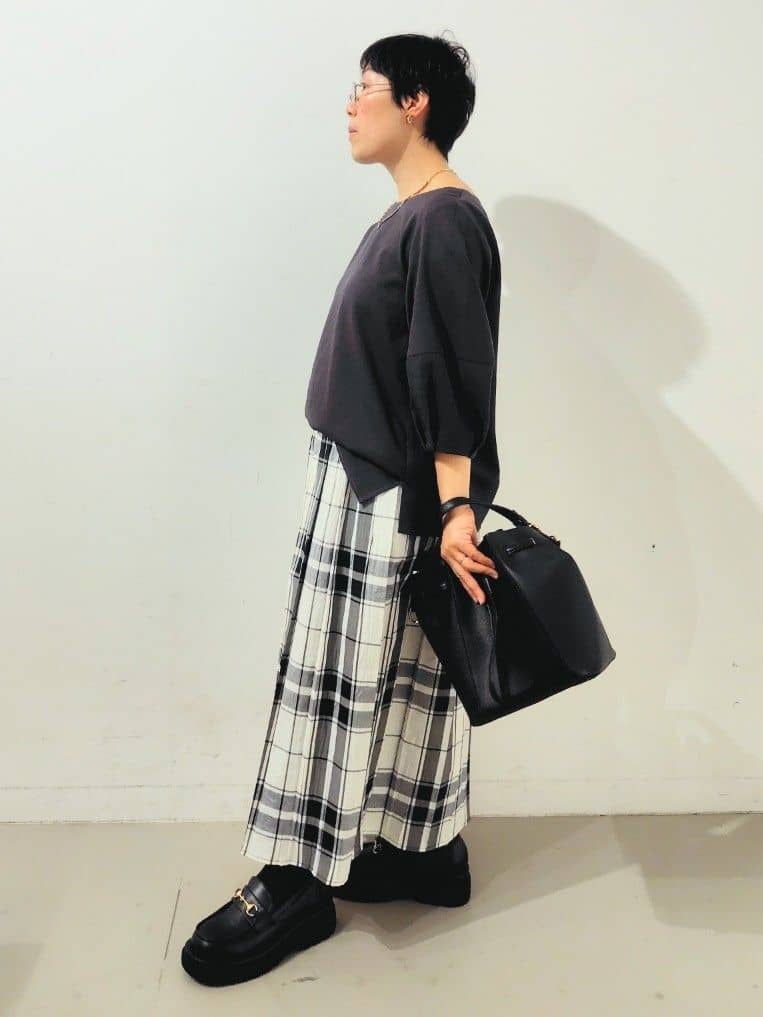 kodamaさんの「THE SHOP TK｜◆【体型カバー】ダブルポケットスキッパーシャツ/洗濯機OK」を使ったコーディネート