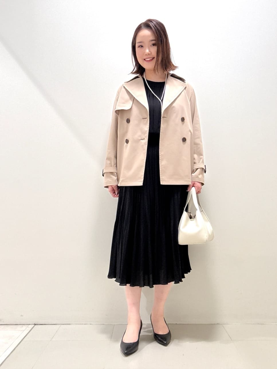 YUIさんの「UNTITLED｜【セレモニー】パール調フリークリップネックレス」を使ったコーディネート