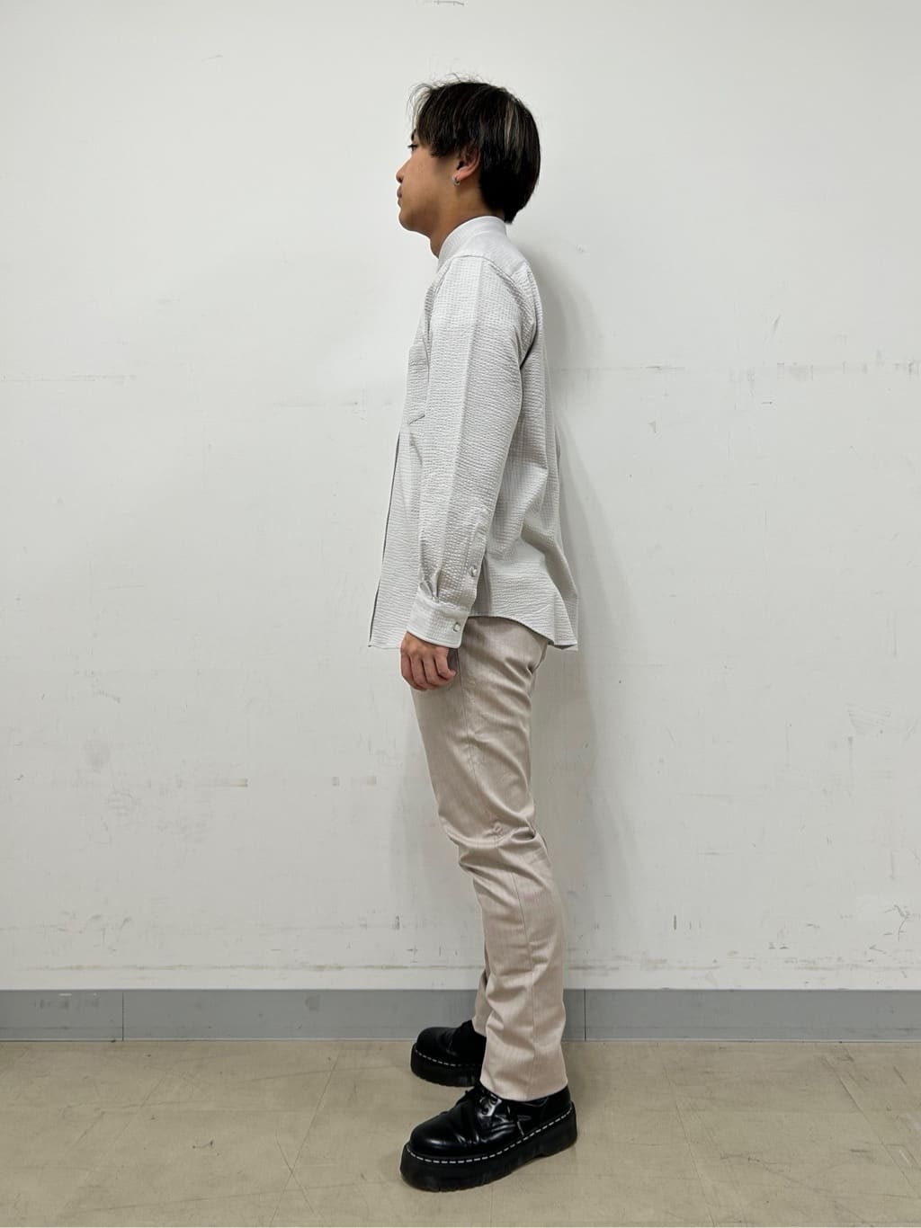 Hiroさんの「TAKEO KIKUCHI｜【抗菌防臭/シーズンレス】シアサッカー ジャージシャツ」を使ったコーディネート
