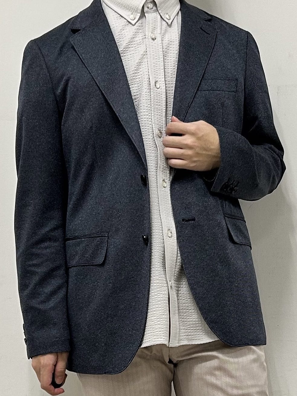 Hiroさんの「TAKEO KIKUCHI｜【抗菌防臭/シーズンレス】シアサッカー ジャージシャツ」を使ったコーディネート