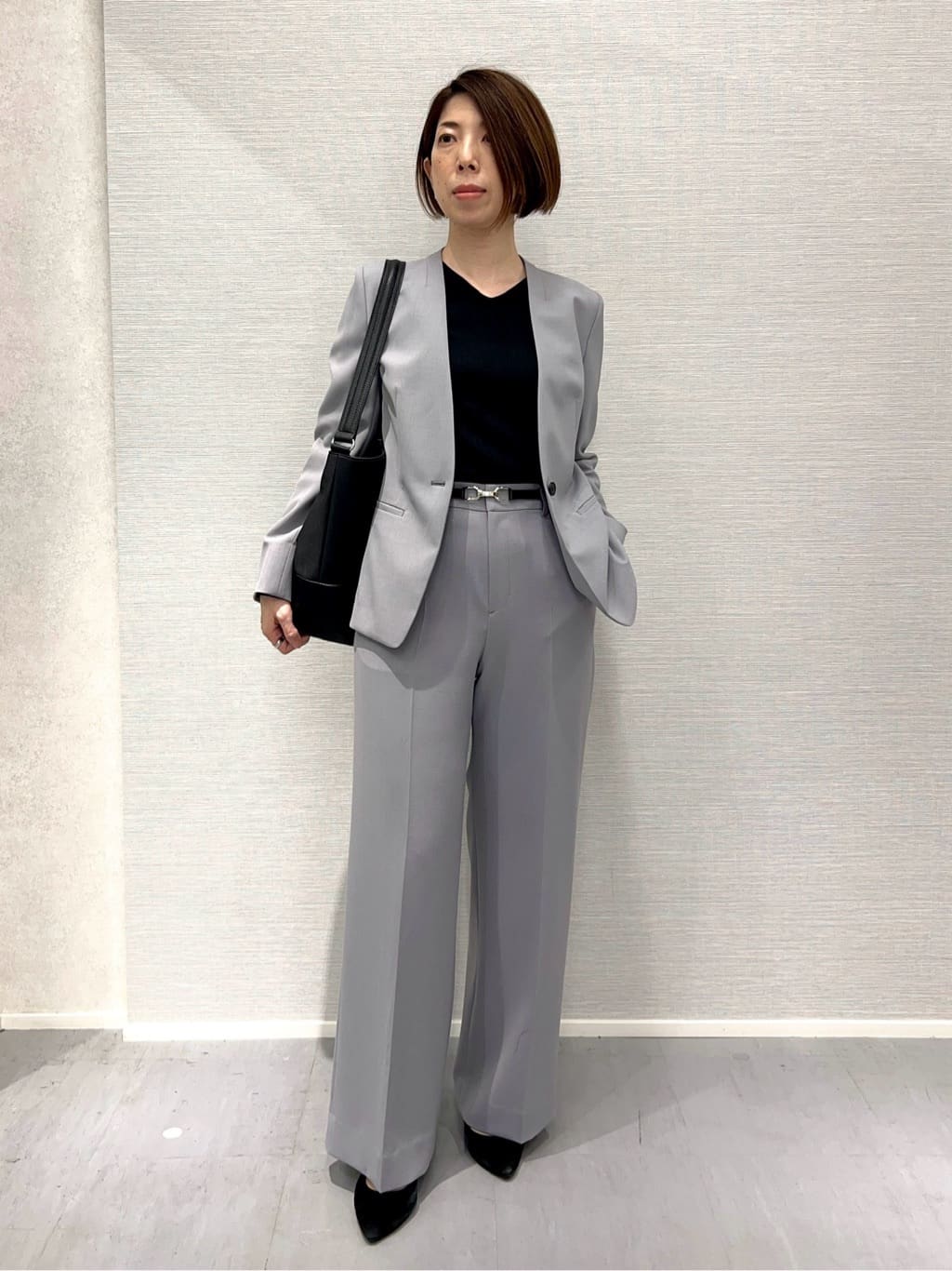 Shinakoさんの「UNTITLED｜【定番スーツ／UVケア／洗える】ウール調ノーカラージャケット」を使ったコーディネート