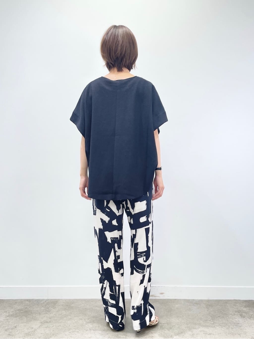 KAYOさんの「UNTITLED｜◆【Munich】ダブルフェイスブークレータックショルダートップス」を使ったコーディネート