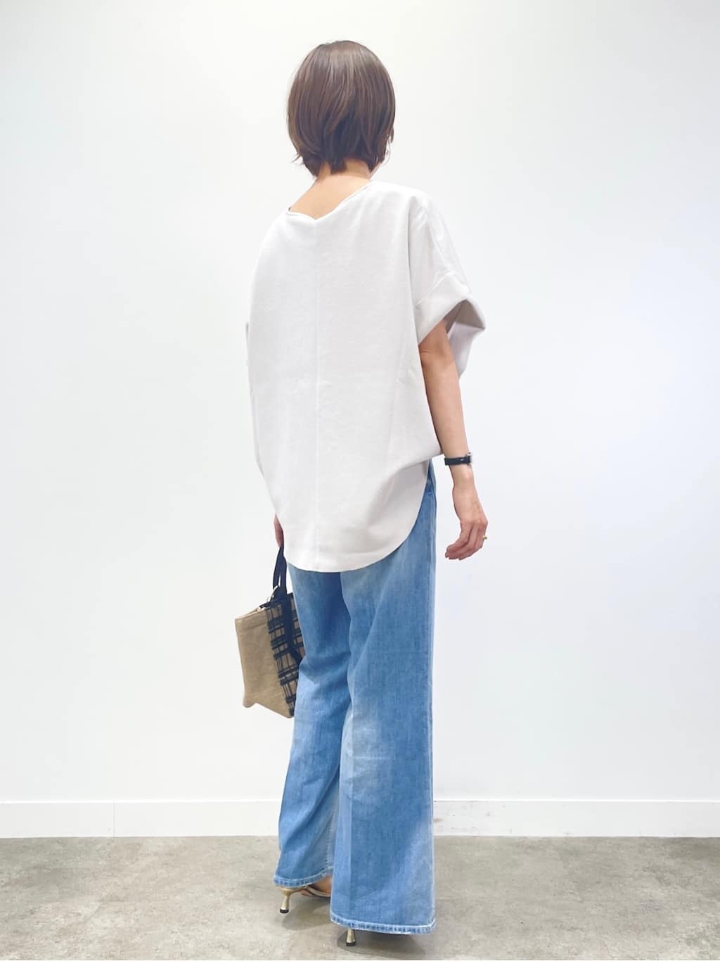KAYOさんの「UNTITLED｜◆【Munich】ダブルフェイスブークレータックショルダートップス」を使ったコーディネート