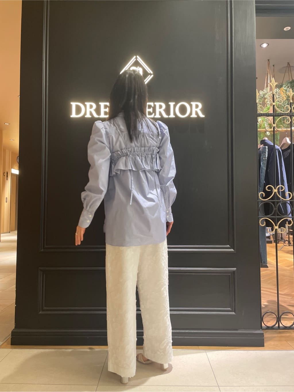 Karinさんの「DRESSTERIOR｜」を使ったコーディネート