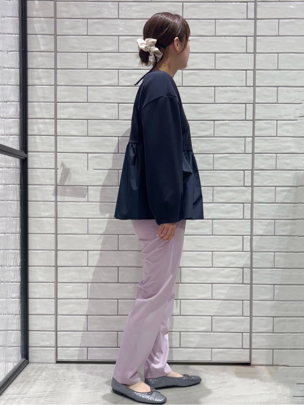 ranさんの「OPAQUE.CLIP｜◆ペプラムドッキングZIPカーディガン【洗濯機洗い可】」を使ったコーディネート
