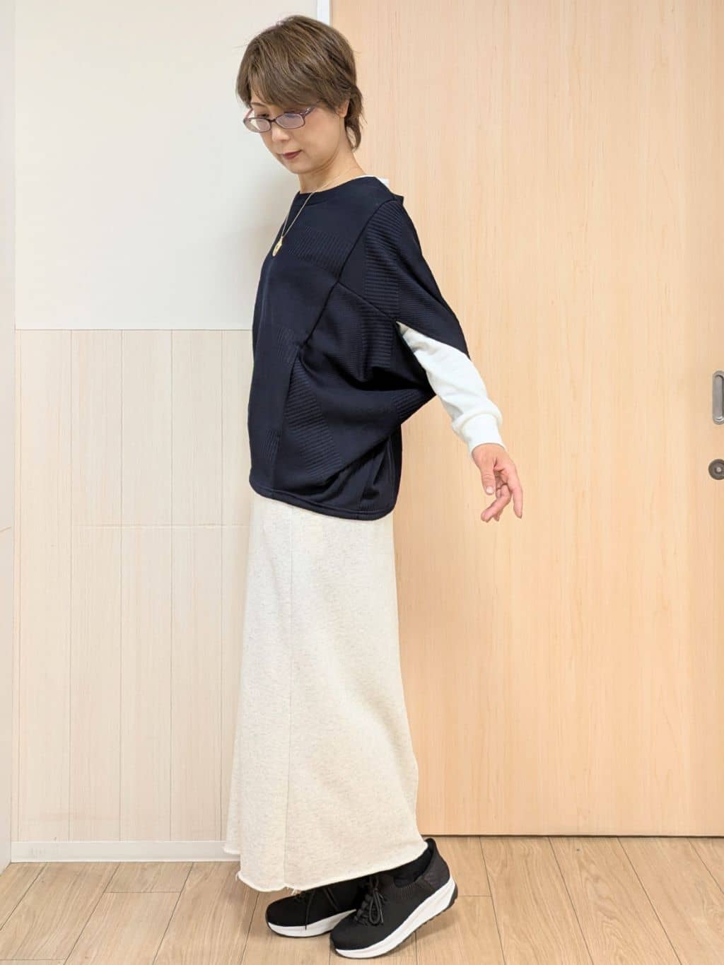 YuAさんの「SHOO･LA･RUE｜◆【2点セット/体型カバー】ロングシーズン楽しめる モモンガトップス＆ロンT」を使ったコーディネート