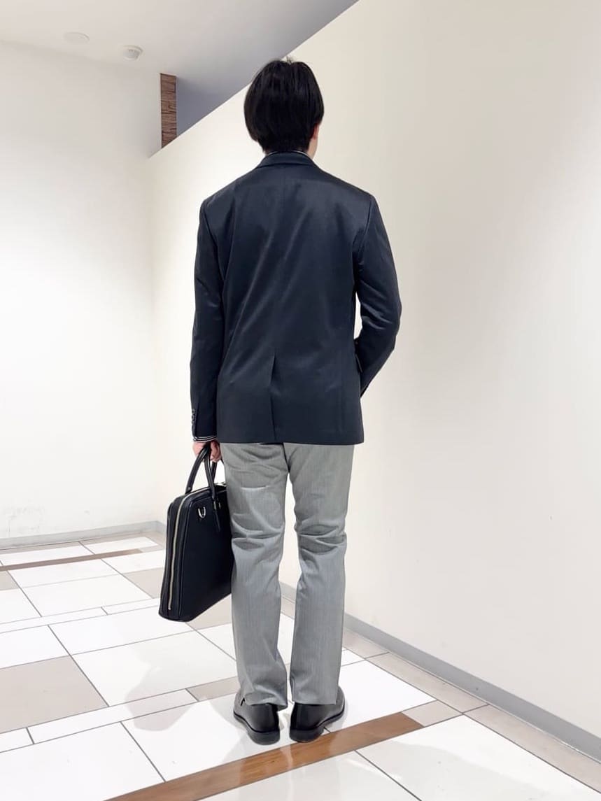 及川さんの「TAKEO KIKUCHI｜【抗菌防臭/シーズンレス】シアサッカー ジャージシャツ」を使ったコーディネート