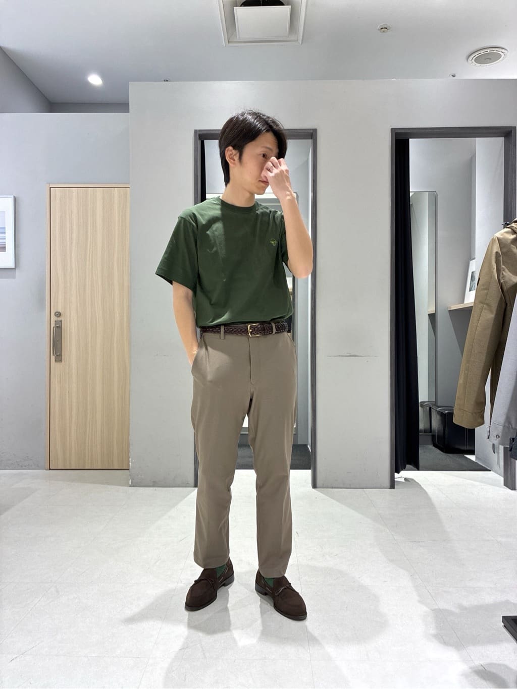 わいずみさんの「TAKEO KIKUCHI｜【360&deg;ストレッチ／セットアップ対応】None Of Stress ジャケット」を使ったコーディネート
